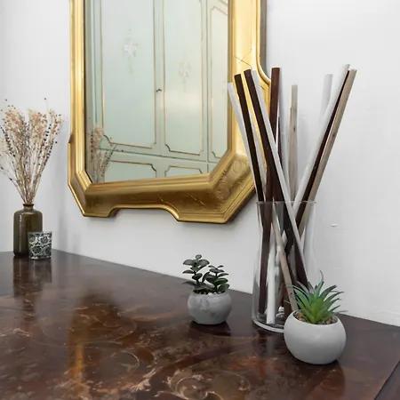 9min Centro E Stazione Ferroviaria Apartment
