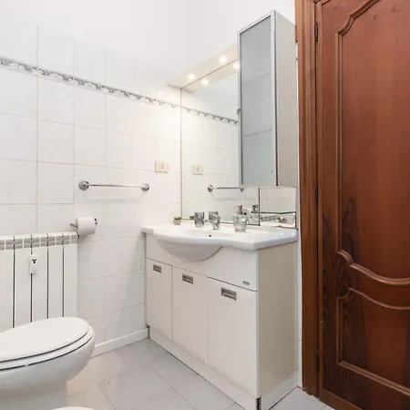 Appartement 9min Centro E Stazione Ferroviaria *