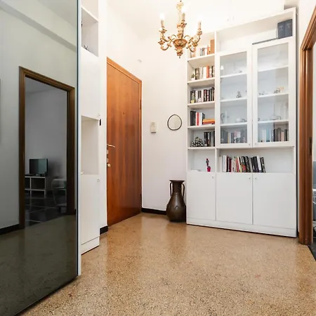 Apartment 9min Centro E Stazione Ferroviaria Genoa