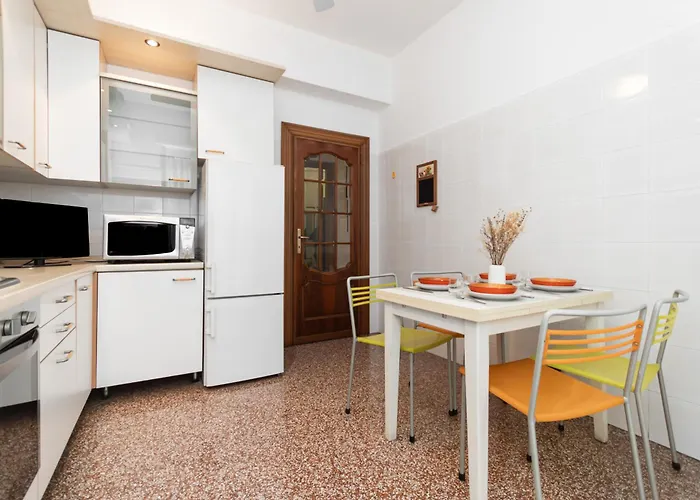 Daire 9min Centro E Stazione Ferroviaria *